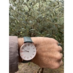 Montre Montre Homme La Véritable bracelet cuir vert fond blanc rose...