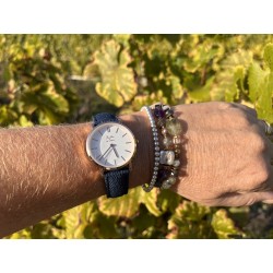 Montre Montre Femme La Véritable bracelet cuir jeans fond blanc chr...