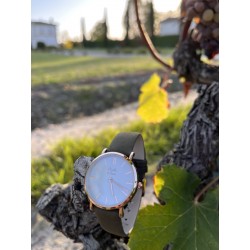 Montre Montre Femme La Véritable bracelet cuir kaki fond blanc rose...