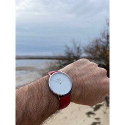 Montre Montre Homme La Véritable bracelet cuir rouge fond blanc chr...