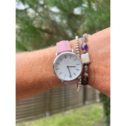 Montre Montre Femme La Véritable bracelet cuir Rose pastel fond bla...