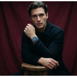 Montre Montre Homme La Précise bracelet maille chromée fond bleu ch...