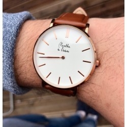 La Véritable Homme bracelet cuir camel fond blanc rose dorée