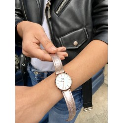 Montre Montre Femme La Véritable bracelet cuir rose gold fond blanc...