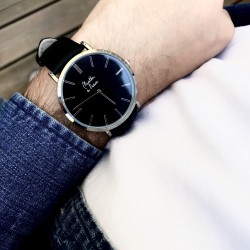Montre Montre Homme La Véritable bracelet cuir noir fond noir chrom...